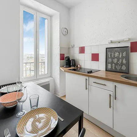 Appartement Confort Et Charme En Plein Brest, Vue Sur La Rade Brest